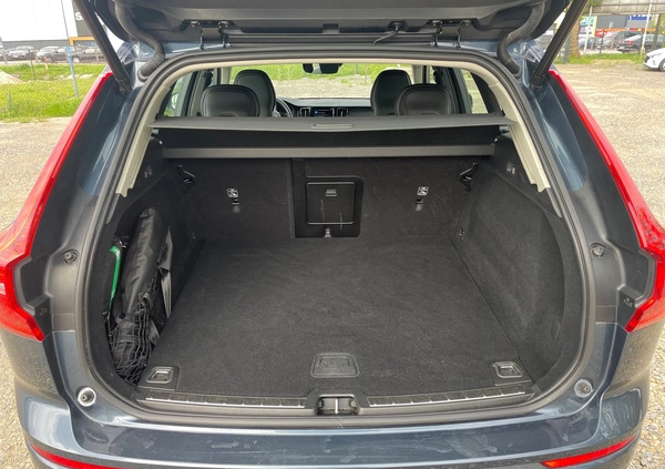 Volvo XC 60 cena 165000 przebieg: 45500, rok produkcji 2020 z Żelechów małe 172